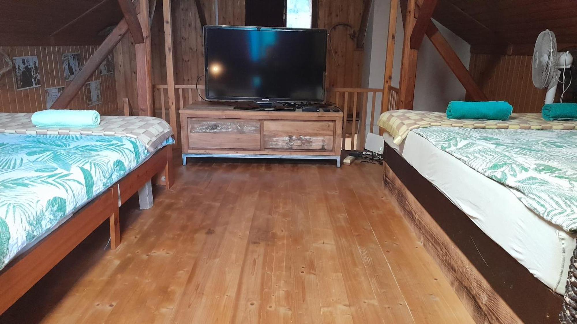 Villa Fairytale Wooden House Grosuplje Exterior foto